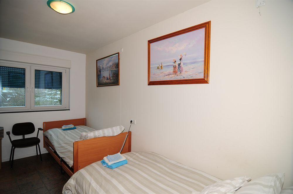 B&B Pincky Brunssum Exteriör bild